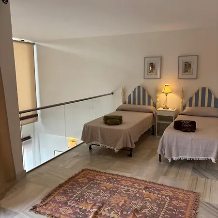 Duplex Botanico Естепона