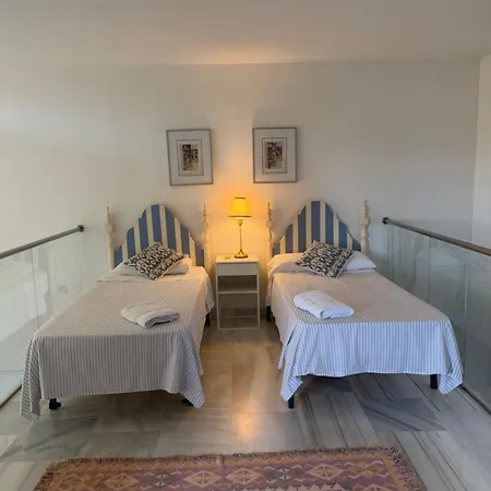 Duplex Botanico Эстепона
