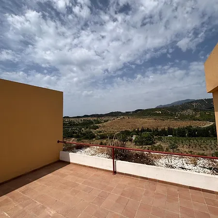 Apartamento Duplex Botánico Estepona